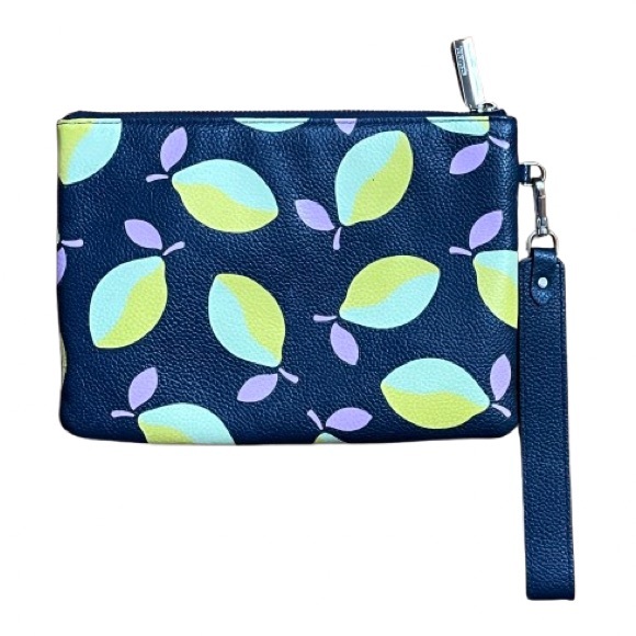 Kate Spade leather wristlet - Picture 3 of 7